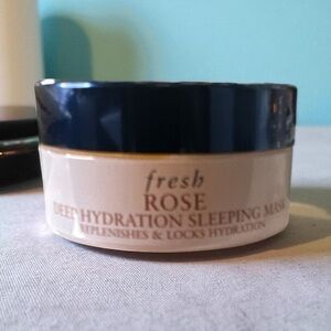 Fresh Rose Deep Hydration Sleeping Mask - New WITHOUT box. Sealed 15 ml